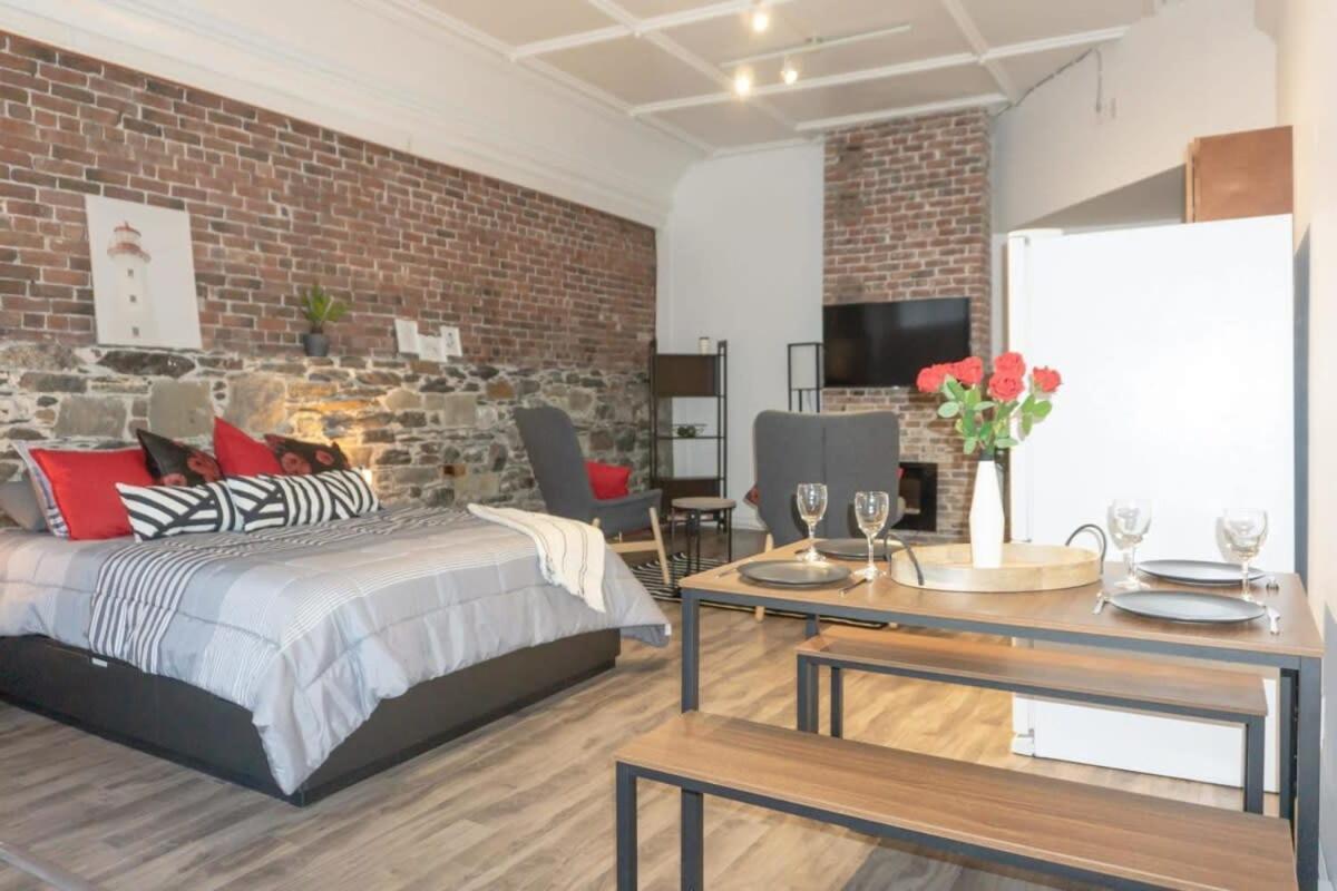 Cozy Studio In The Heart Uptown Saint John! Parking Coffee Apartment Exterior photo