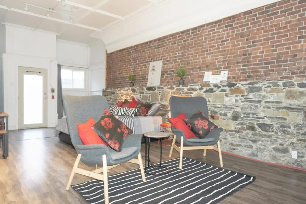 Cozy Studio In The Heart Uptown Saint John! Parking Coffee Apartment Exterior photo